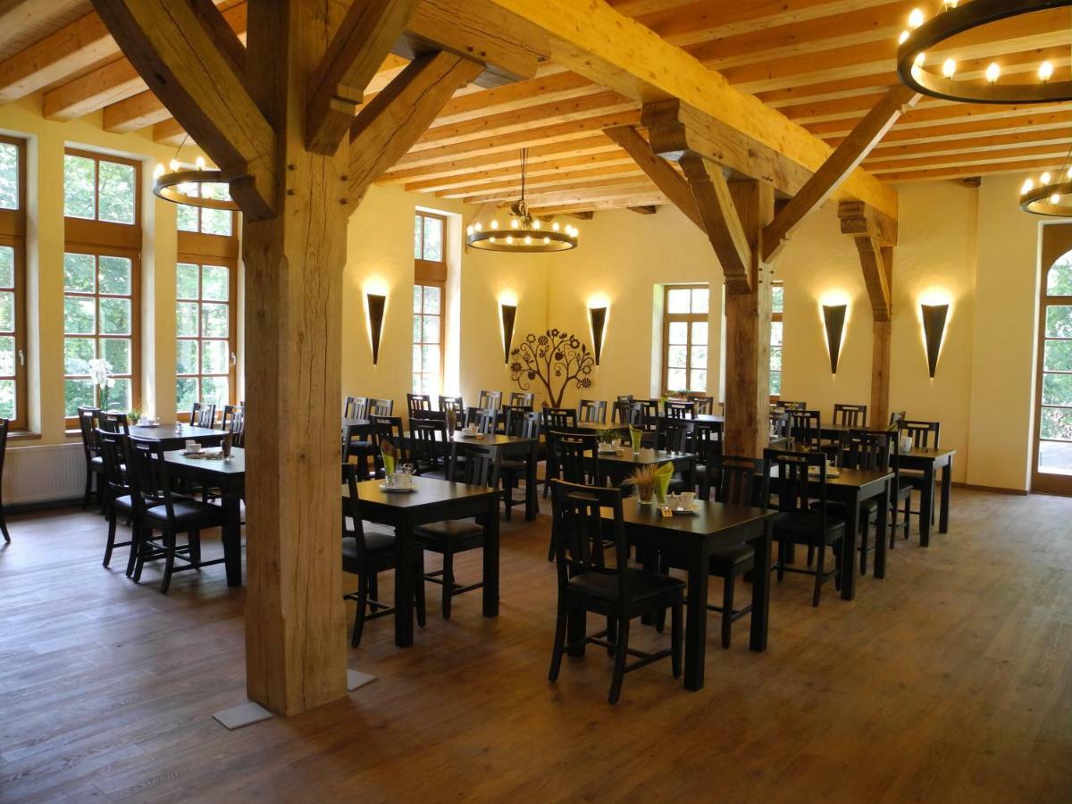 בארסינגהאוזן Gaestehof Cafe Im Schafstall מראה חיצוני תמונה